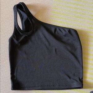 Black One-Shoulder Ribbed Crop Top